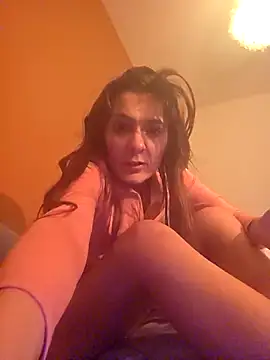 Snapshot of dosynophia2 chatting on February 16, 2026, 11:24 pm dosynophia2 online show from February 16, 2026, 11:24 pm