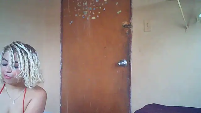 Lucy White   online show from March 8, 2026, 7:17 pm