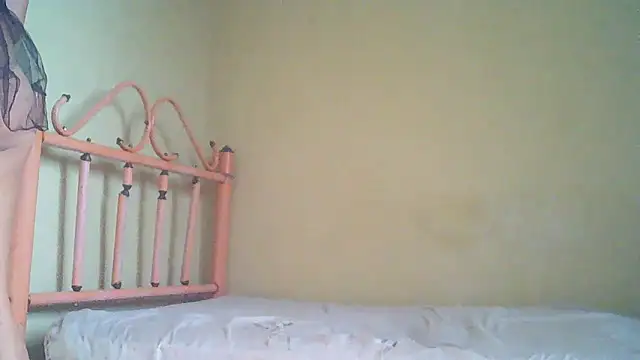 Lucy White   online show from February 22, 2026, 8:54 pm