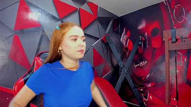 Snapshot of Hana_and_Zeta chatting on November 16, 2025, 12:10 pm Hana and Zeta online show from November 16, 2025, 12:10 pm