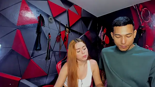 Snapshot of Hana_and_Zeta chatting on December 15, 2025, 12:22 pm Hana and Zeta online show from December 15, 2025, 12:22 pm