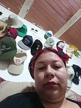 ZuriandAlex online show from June 17, 2026, 10:58 am
