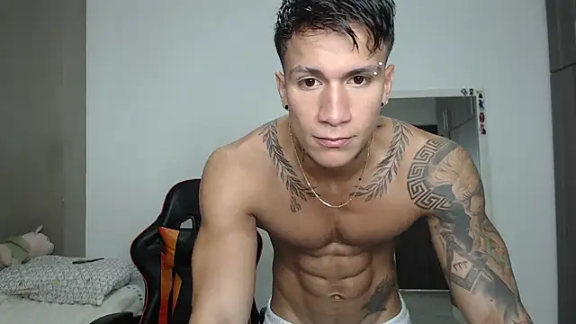 pettergrey1 online show from February 21, 2026, 1:24 pm