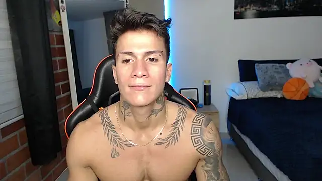 pettergrey1 online show from June 21, 2026, 11:21 pm