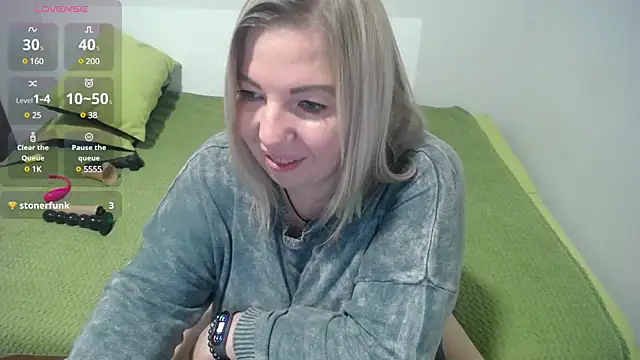 Snapshot of LILIcool chatting on January 3, 2025, 6:57 pm LILIcool online show from January 3, 2025, 6:57 pm