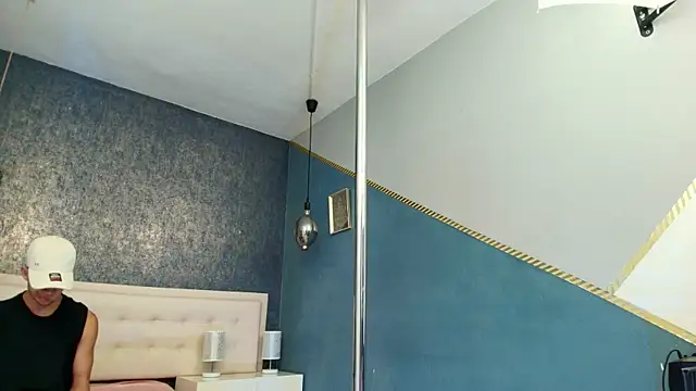 Erick Zhimerman online show from October 11, 2025, 4:46 am