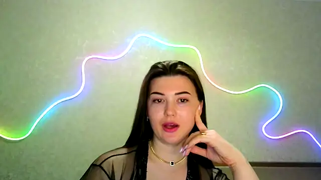 Snapshot of SeductiveTati chatting on March 23, 2026, 11:37 pm SeductiveTati online show from March 23, 2026, 11:37 pm