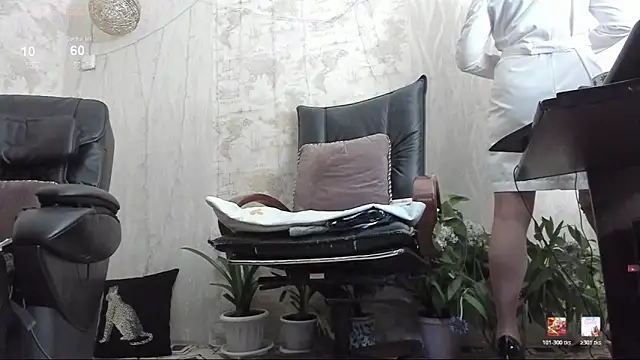 Snapshot of xKoreanGirl chatting on June 2, 2026, 4:51 pm xKoreanGirl online show from June 2, 2026, 4:51 pm