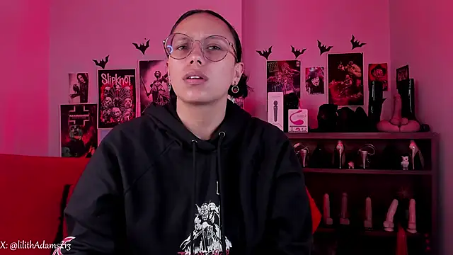 lilith-deveraux online show from February 14, 2026, 3:34 pm