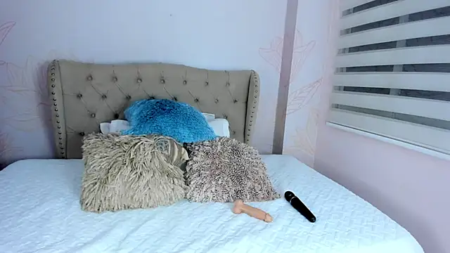 MelissaGrayy online show from November 20, 2025, 11:44 am