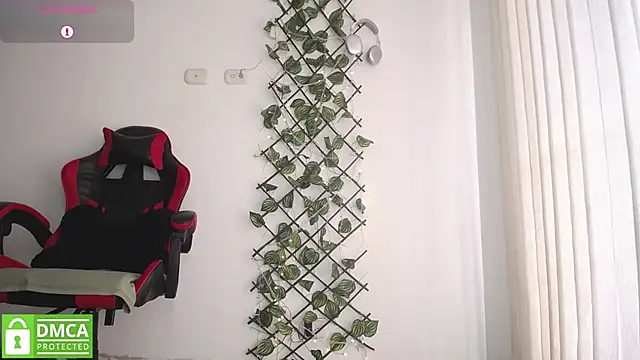 darkviper26 online show from February 28, 2026, 8:19 pm