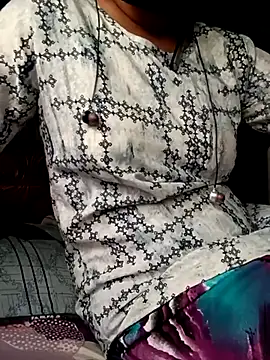 Snapshot of gunjan22 chatting on March 15, 2025, 5:41 am gunjan22 online show from March 15, 2025, 5:41 am