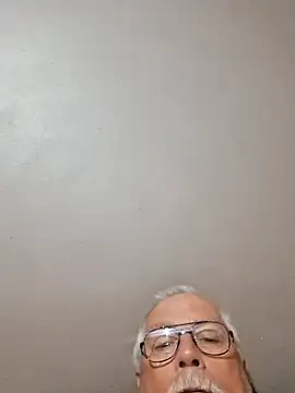 Snapshot of NawtyB1965 chatting on February 14, 2026, 3:51 am NawtyB1965 online show from February 14, 2026, 3:51 am