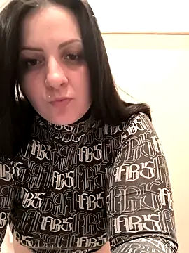 kinguscicus online show from February 11, 2025, 9:46 pm
