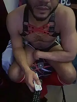 Snapshot of KySir1990 chatting on February 3, 2026, 7:13 am KySir1990 online show from February 3, 2026, 7:13 am