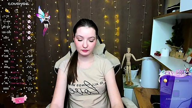 Snapshot of Fairyy_Moon chatting on December 26, 2024, 2:59 pm Fairyy Moon online show from December 26, 2024, 2:59 pm