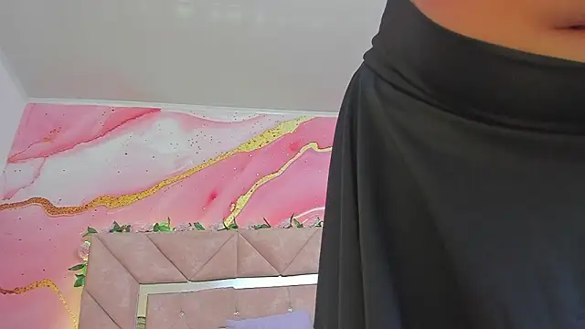 Taylor  cooper online show from March 16, 2026, 6:32 pm