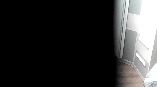 Snapshot of uleglasuczPL chatting on February 26, 2025, 11:19 pm uleglasuczPL online show from February 26, 2025, 11:19 pm