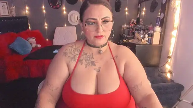 Ivonnee   online show from March 14, 2025, 4:54 am