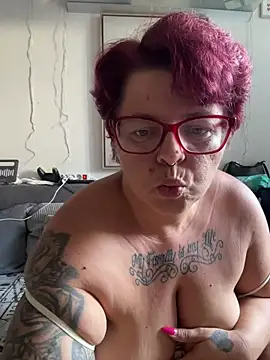 SunshineLexi online show from June 18, 2026, 6:12 am