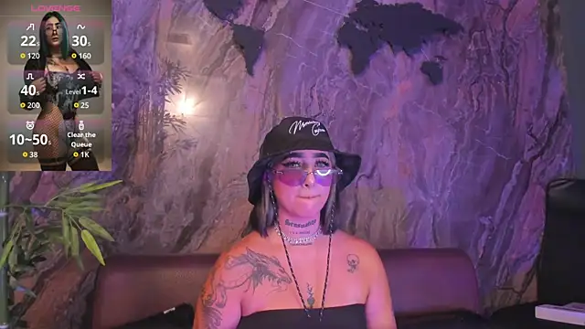 Alahia Dangelo online show from October 21, 2025, 5:34 pm