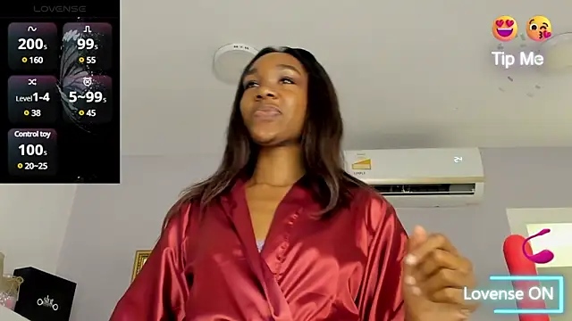 Snapshot of KarlaBelluci chatting on March 22, 2025, 3:42 pm KarlaBelluci online show from March 22, 2025, 3:42 pm