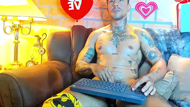 Dylanstonne online show from February 15, 2025, 12:04 am