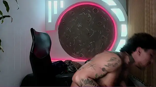 Dylanstonne online show from January 15, 2026, 12:03 am