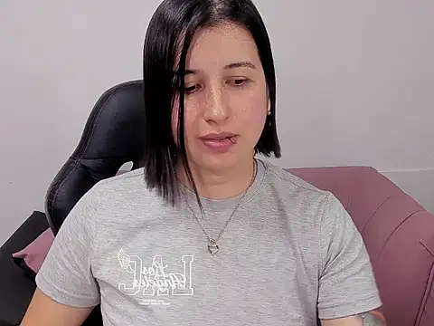 Adaline 69 online show from June 2, 2026, 4:12 am