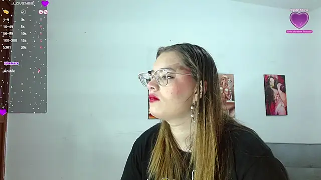 Snapshot of kendallclarkk03 chatting on December 20, 2024, 5:14 am kendallclarkk03 online show from December 20, 2024, 5:14 am