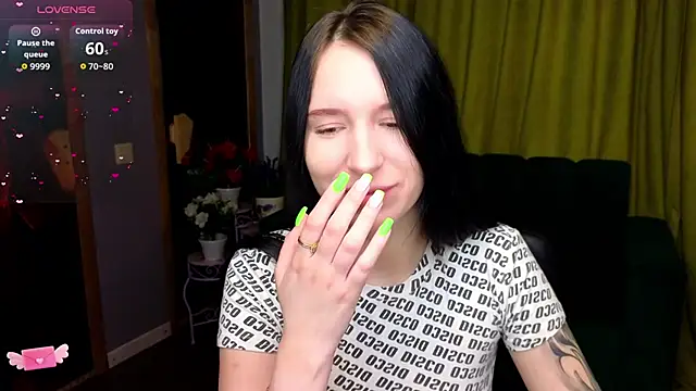 KarolinaBlacks online show from March 22, 2026, 6:26 am