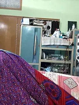 Snapshot of yoursweety09 chatting on March 31, 2026, 1:57 pm yoursweety09 online show from March 31, 2026, 1:57 pm