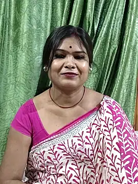 Snapshot of yoursweety09 chatting on March 20, 2026, 6:47 am yoursweety09 online show from March 20, 2026, 6:47 am