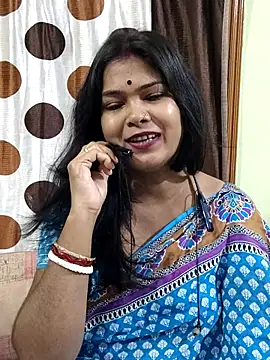 yoursweety09 online show from November 19, 2025, 12:10 am