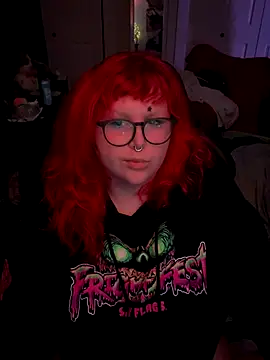 kitkitty420 online show from October 8, 2025, 2:02 am