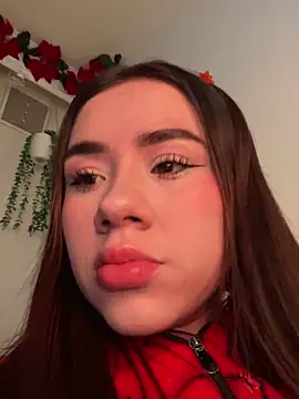 Im Valen Cute online show from December 21, 2025, 3:30 am