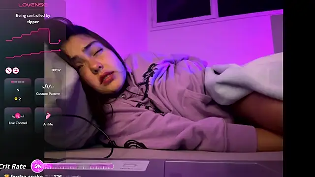 gabbyfoox online show from September 29, 2025, 3:35 am