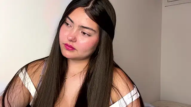 gabbyfoox online show from November 22, 2025, 2:32 am