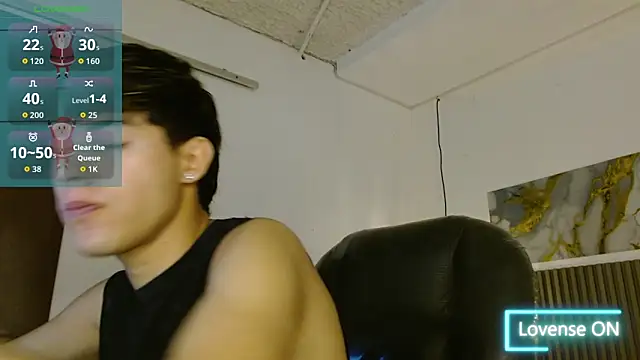 Dyla n18 online show from December 18, 2025, 7:40 pm