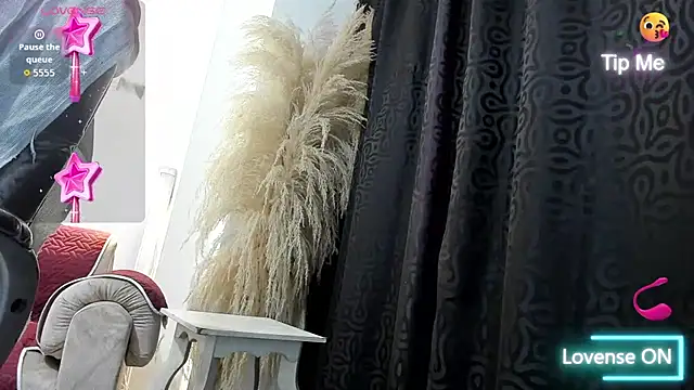 Milf karlye online show from July 22, 2026, 2:57 am