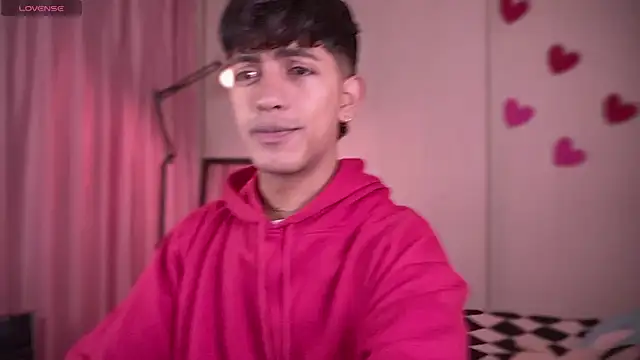 teobowny  online show from March 13, 2025, 3:39 pm