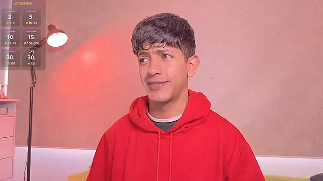 Snapshot of teobowny_ chatting on May 17, 2026, 5:13 pm teobowny online show from May 17, 2026, 5:13 pm