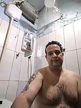 Topezinho123 online show from May 16, 2026, 9:36 pm