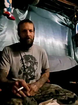 Snapshot of Whipit323 chatting on December 20, 2025, 12:35 am Whipit323 online show from December 20, 2025, 12:35 am