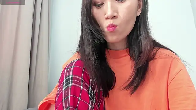 aenie online show from February 4, 2025, 4:37 am