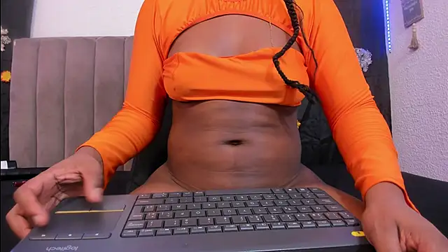 DeisyHarper online show from February 2, 2026, 2:38 pm