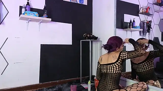 Snapshot of haileycat chatting on December 23, 2025, 1:16 am haileycat online show from December 23, 2025, 1:16 am