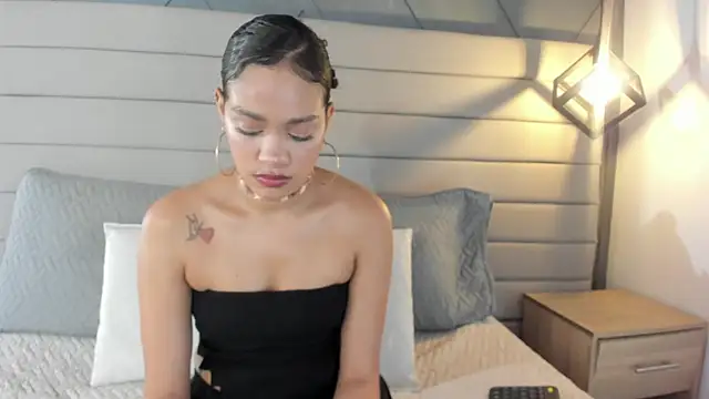 Alahia Baiter online show from March 12, 2025, 12:04 pm