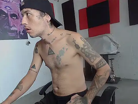 patrik tattoo  online show from May 23, 2026, 5:34 pm