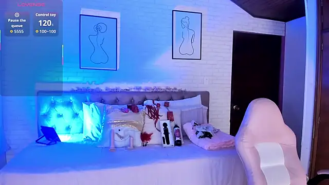 Kitty Pam online show from December 18, 2025, 8:23 pm